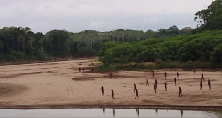 Imágenes de los Mashco Piro