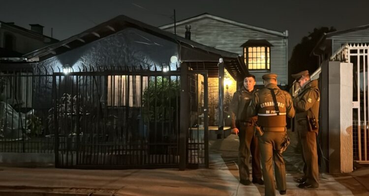 Indagan turbazos ocurridos en Quinta Normal y Maipú: en uno de ellos, encañonaron a mujer de 88 años