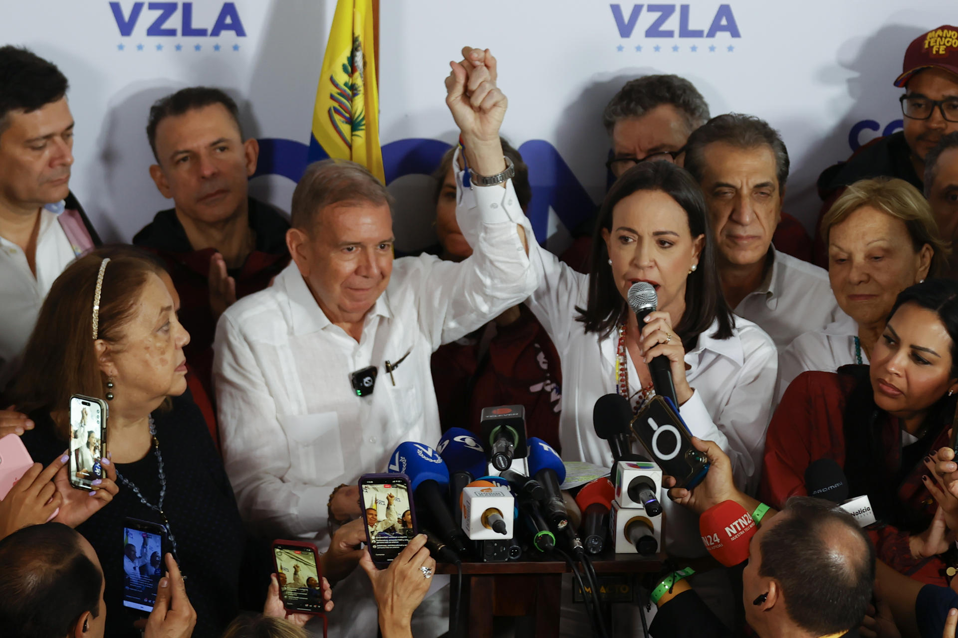 Edmundo González y María Corina Machado