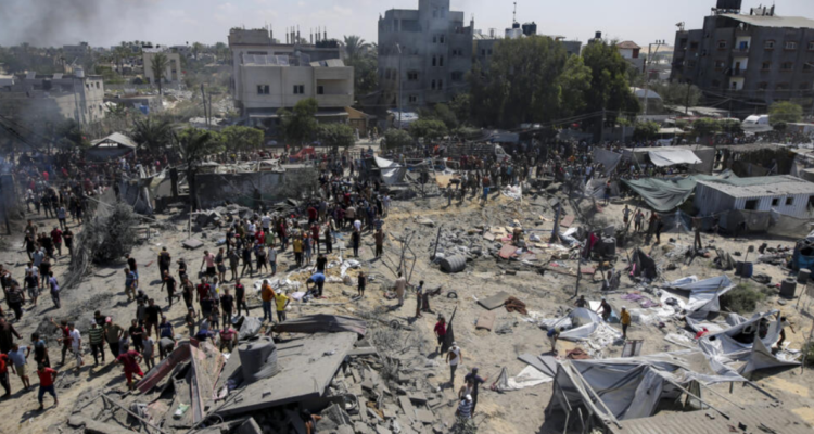 15 muertos y decenas de heridos en bombardeos israelíes contra escuela que servía como refugio en Gaza