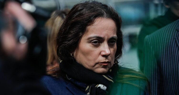 Abogada Villalobos acusa “machismo sistémico” tras no permitir acceso de imputada a Capitán Yáber