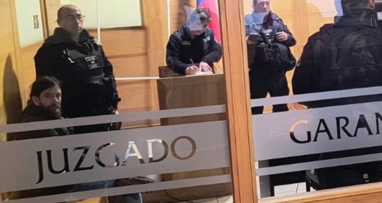 Acusados por atentado a antenas de telefonía en Temuco