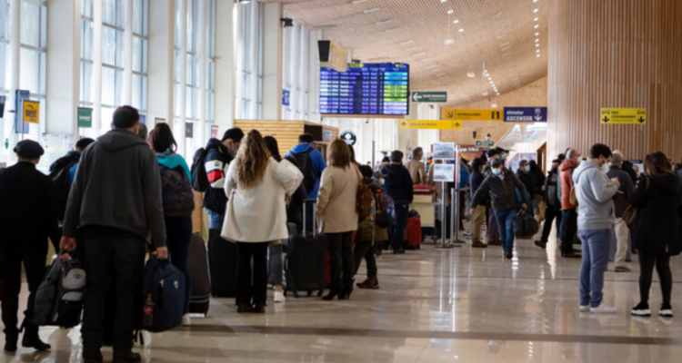 Cancelan aterrizajes en el aeropuerto El Tepual de Puerto Montt por condiciones climáticas