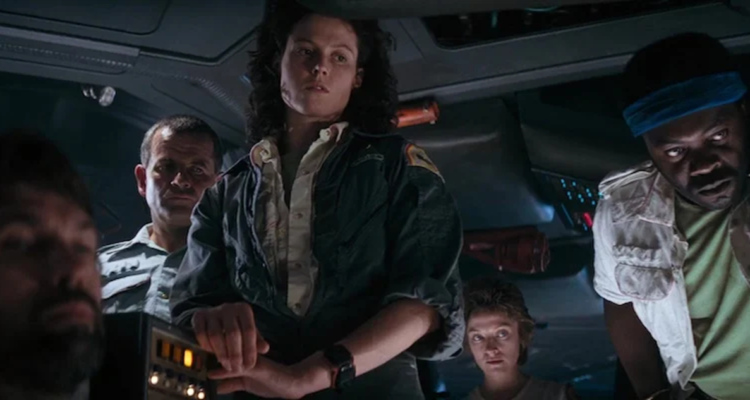 El director Fede Álvarez utilizó IA para traer de regreso a Ian Holm, fallecido en 2020, en la película “Alien: Romulus”.