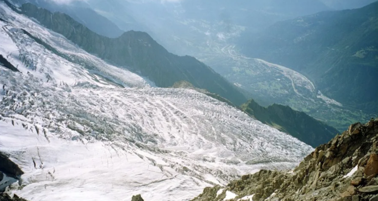 Tragedia en los Alpes franceses: dos alpinistas españoles mueren cuando escalaban el macizo Mont-Blanc