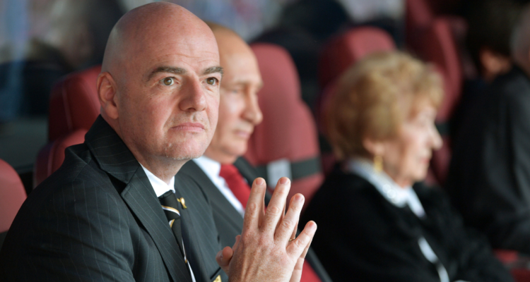 Amnistía acusa a Arabia Saudí de incumplir requisitos de DDHH para albergar mundial de fútbol 2034