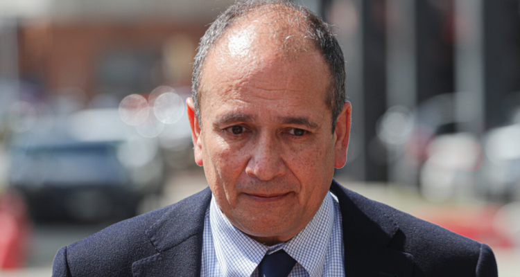 Justicia ordena abrir cuentas de esposa e hijos de gobernador Rodrigo Díaz