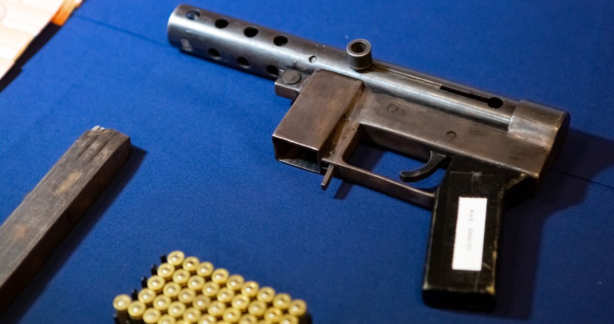 Gobierno lanza campaña para fomentar la entrega de información anónima sobre tráfico de armas ilegales