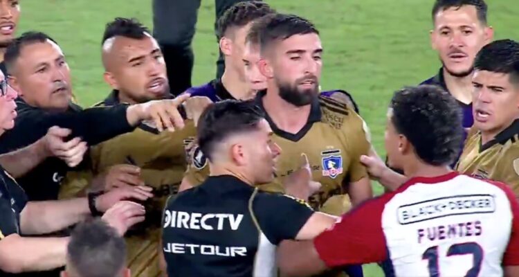 Arturo Vidal Colo Colo Junior
