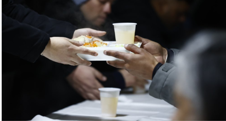 Instalan dos nuevos albergues en comunas de Chiguayante y Hualpén ante nueva ola de frío