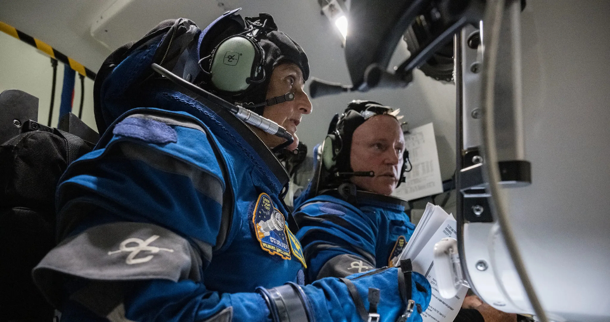 Astronautas Butch Wilmore y Suni Williams, que quedaron varados en el espacio