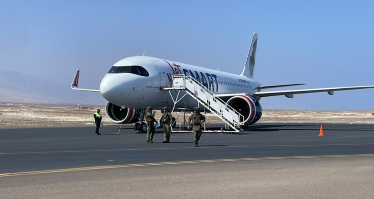 Aviso de bomba en avión obliga a operativo de seguridad en el aeropuerto de Antofagasta