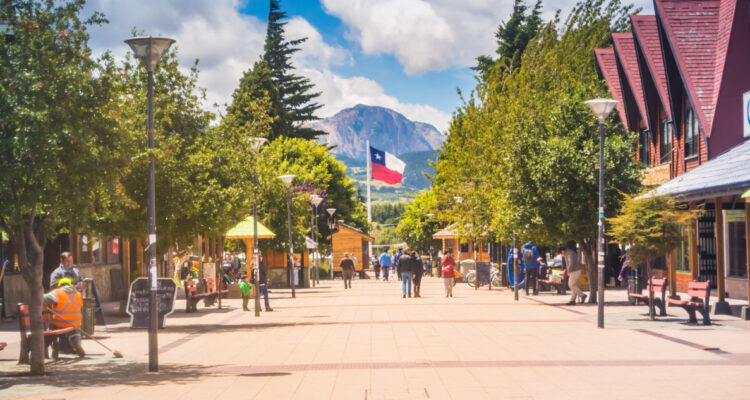 Gobierno explica por qué buscará mayores subsidios y ayudas para Aysén en materia de tarifa eléctrica