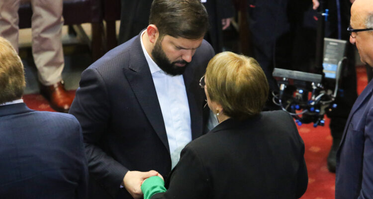 bachelet-frente-amplio