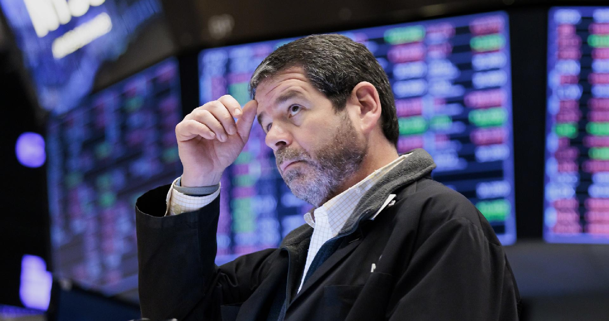 Nuevos temores de recesión en Estados Unidos remecen a las bolsas a nivel global