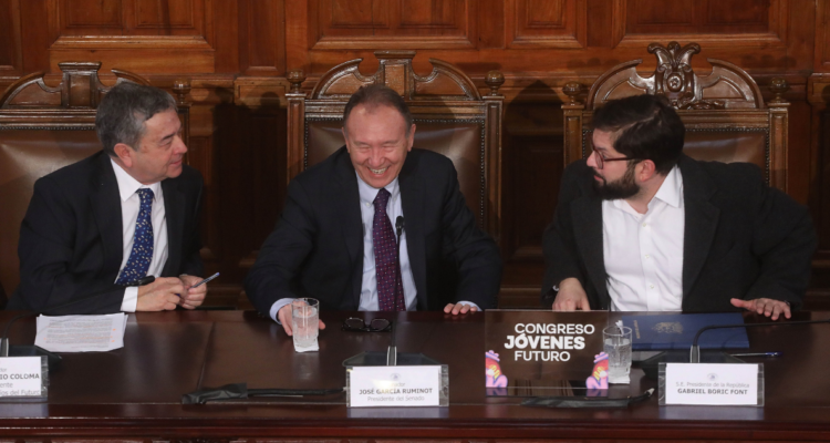 boric broma congreso futuro