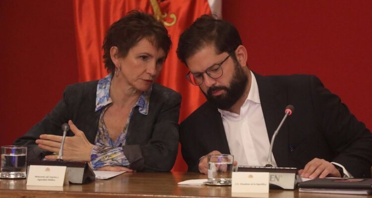 El respaldo de Tohá a Boric: “Presidentes tan involucrados en temas de seguridad yo no recuerdo”