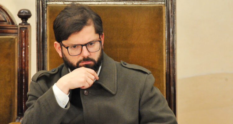 Boric trata de “trama bien siniestra” al Caso Audio donde “tienen que hacerse cargo de sus actos”