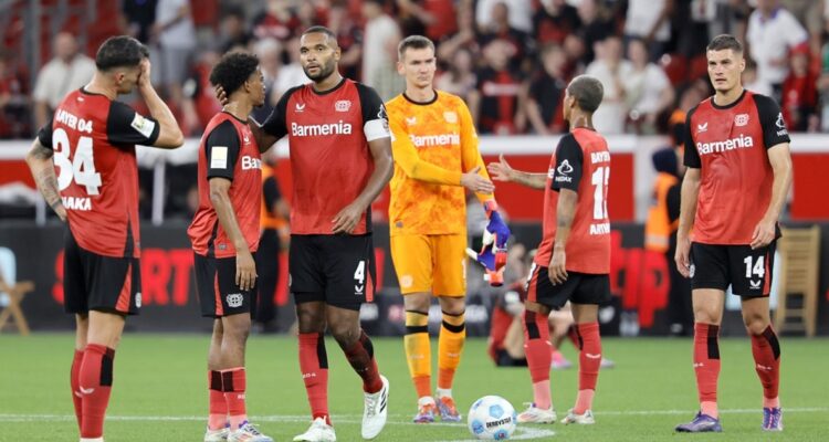 Bayer Leverkusen sufrió su primera derrota en 36 partidos de la Bundesliga.