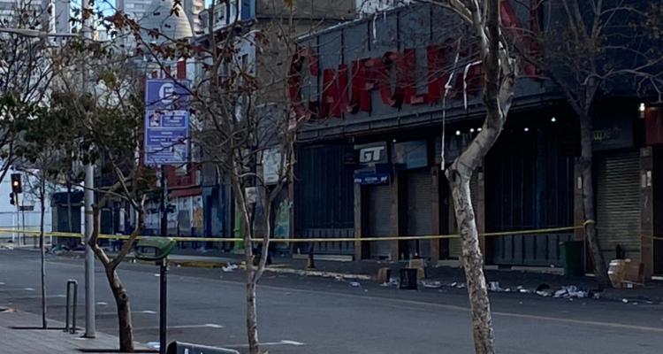 Carabinero de franco fue baleado en las afueras del Teatro Caupolicán