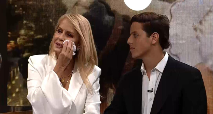 Cecilia Bolocco se quebró al recordar tumor cerebral de su hijo Máximo: “Le quedaban 2 años de vida”