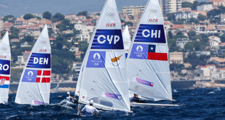 Clemente Seguel se mantiene top 10 y define este lunes su pasa la final de Vela en JJOO París 2024