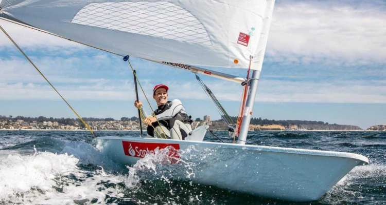 Clemente Seguel brilló en la Vela Olímpica en la primera ronda de los JJOO.