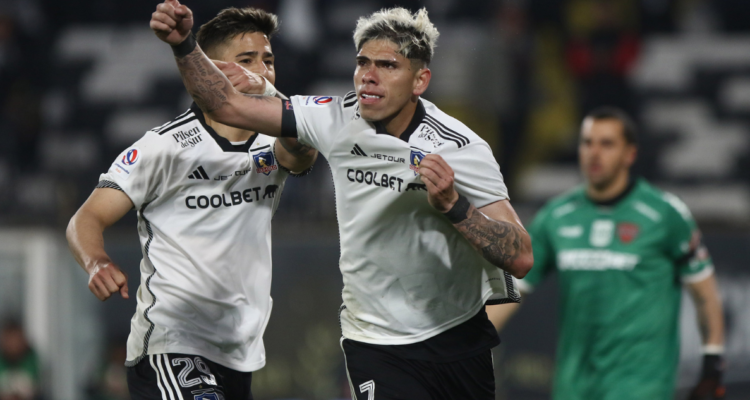 Colo Colo tumbó a Ñublense y se mete en la pelea en el Campeonato Nacional.
