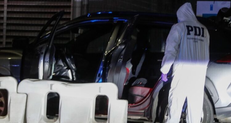 Conductor resultó herido con varios impactos balísticos en Valdivia: investigan tres posible delitos