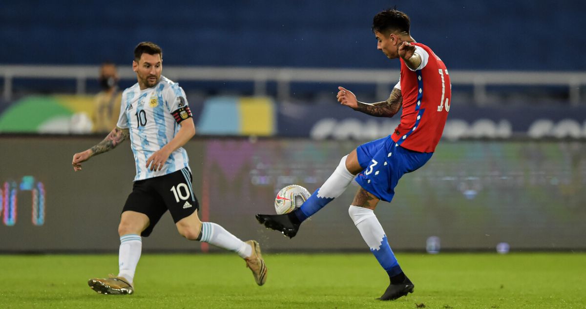conmebol-oficializa-arbitros-la-roja-argentina-bolivia.jpg