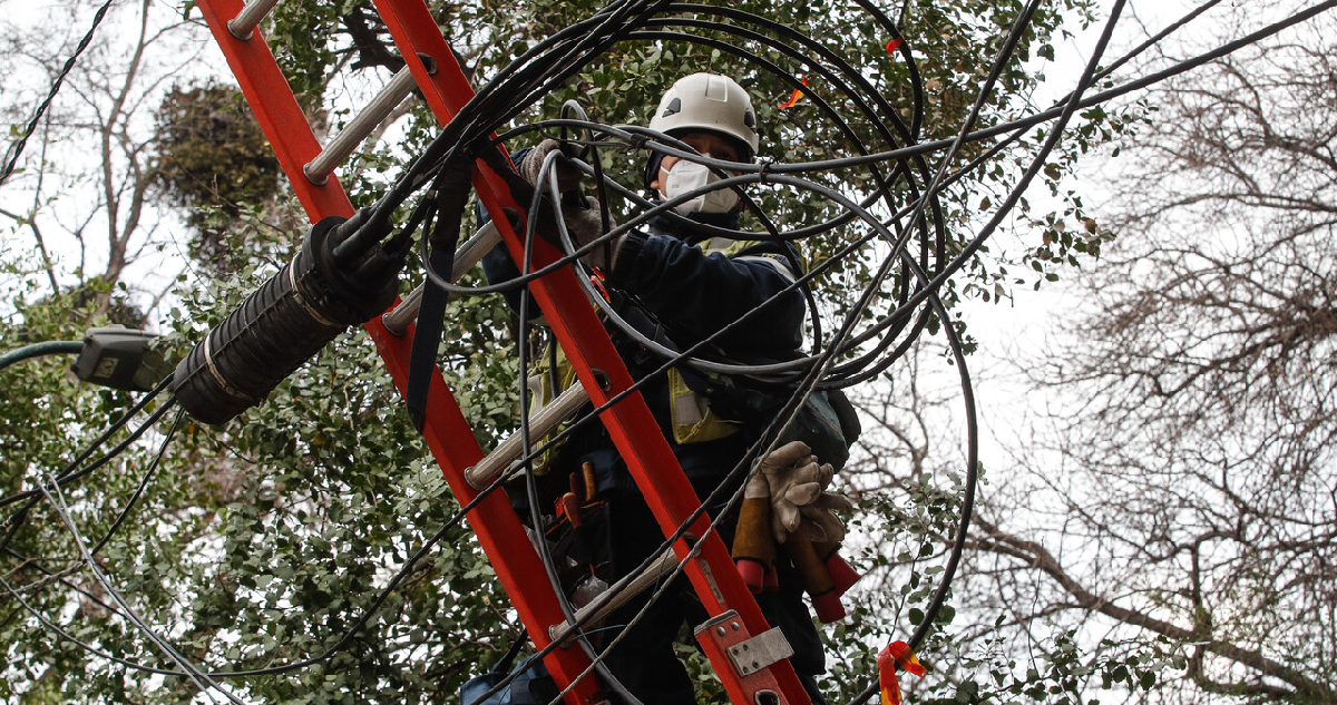 Multigremial demandará a compañías eléctricas por extensos cortes de luz: miles de empresas afectadas