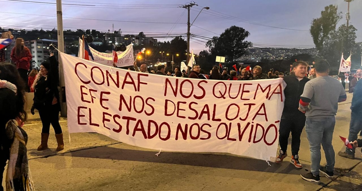 Protesta de damnificados de megaincendio