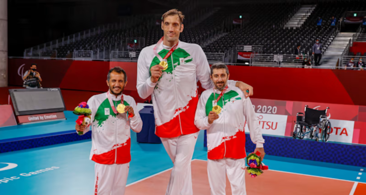 Dormirá en el suelo: París 2024 no encontró cama para el deportista paralímpico más alto del mundo