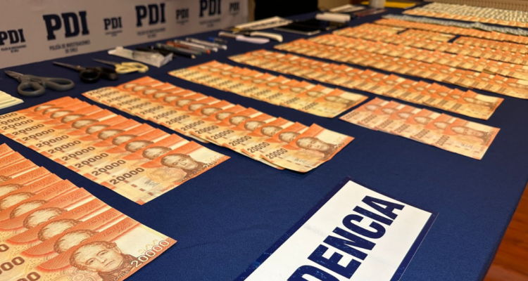 detienen a hombre que fabricaría billetes falsos