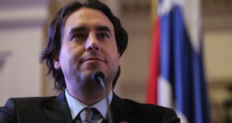 “Las dictaduras son una mierda”: Mirosevic cuestiona a la oposición y pide coherencia por Venezuela