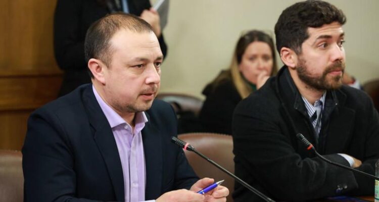 “Partido político de facto”: diputados piden disolución de Asociación de AFP tras polémica por minuta