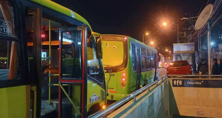 Servicios parciales y buses de apoyo: cómo está funcionado tren Limache-Puerto tras descarrilamiento