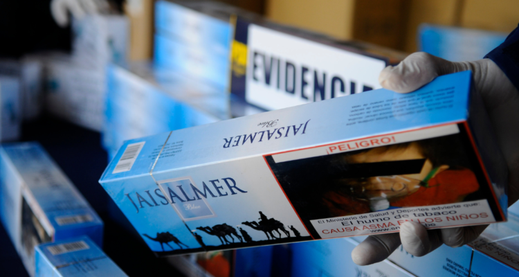 Valparaíso: Chofer de empresa de tabacos simulaba ser víctima de violentos robos y luego recibía botín