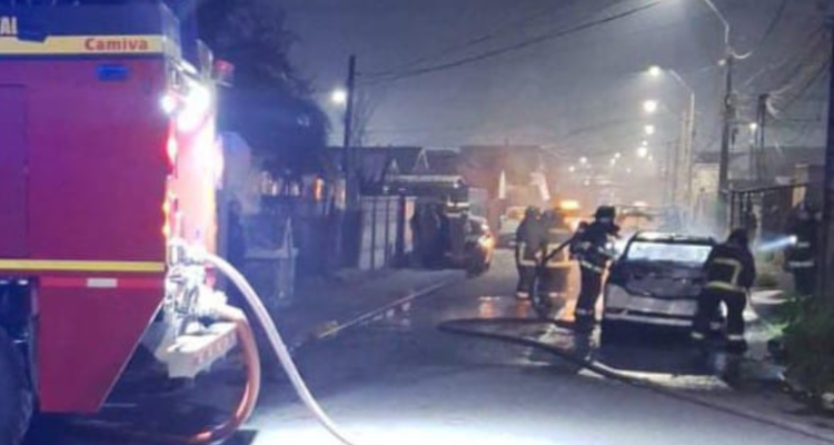 Auto fue baleado y quemado en la comuna de Coronel