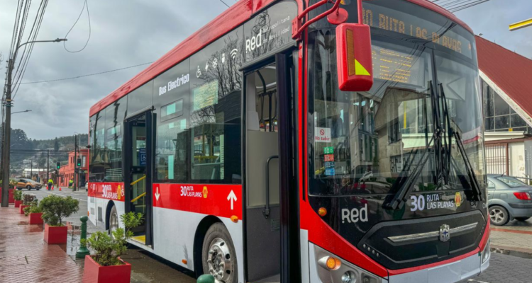 Buses eléctricos comenzarán a prestar servicios el próximo año en el Gran Concepción con 16 móviles