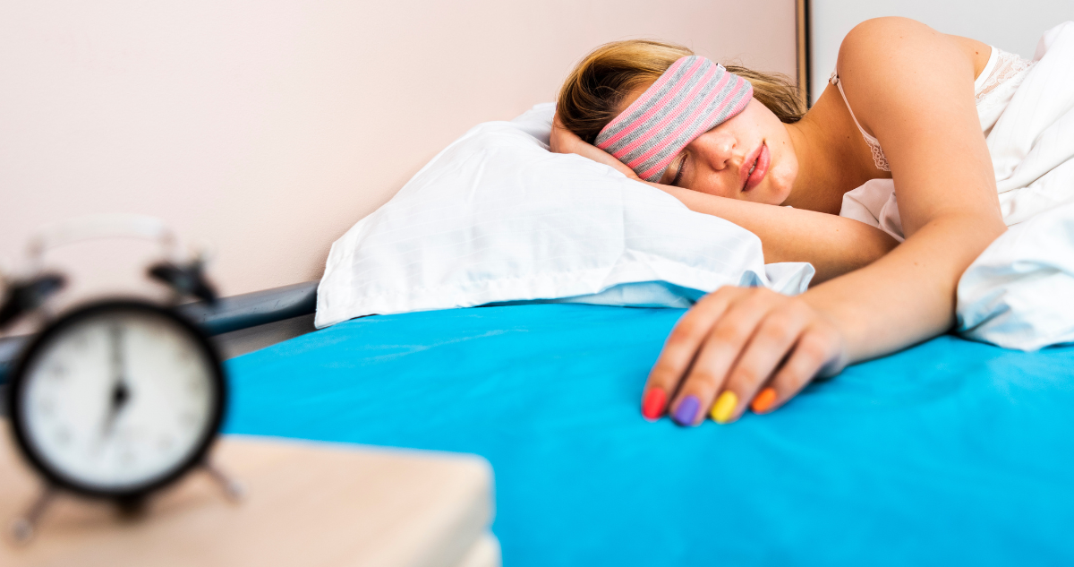 ¿Dormir mal puede hacer que comas más y peor? Esto opina un experto en comportamiento alimenticio