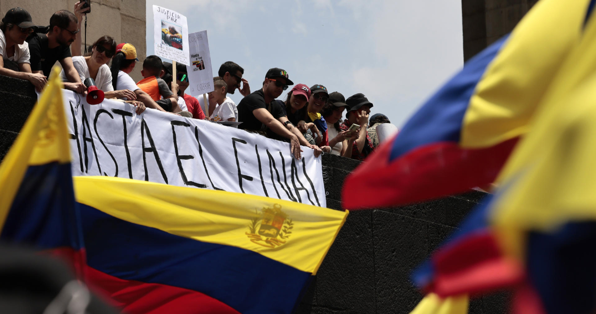 Ecuador decreta amnistía migratoria y regularización para venezolanos