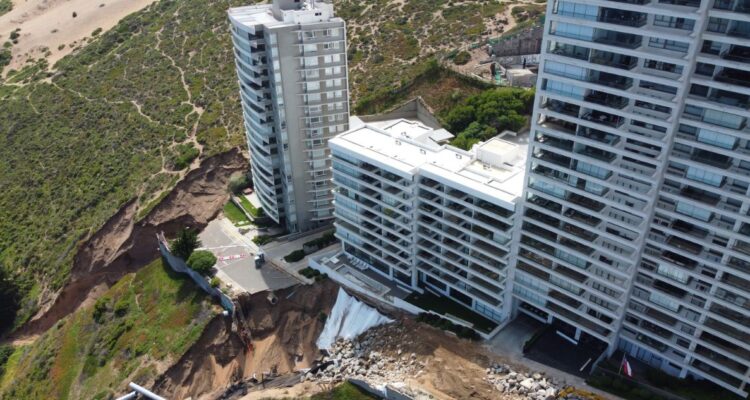 Propietarios del edificio Miramar de Reñaca toman medidas de seguridad para evitar intentos de robo