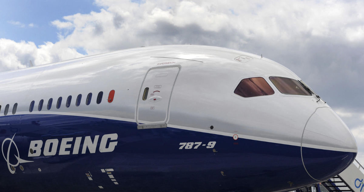 EE.UU ordena revisar inmediatamente cerca de 900 aviones Boeing 787 tras incidente de vuelo Latam