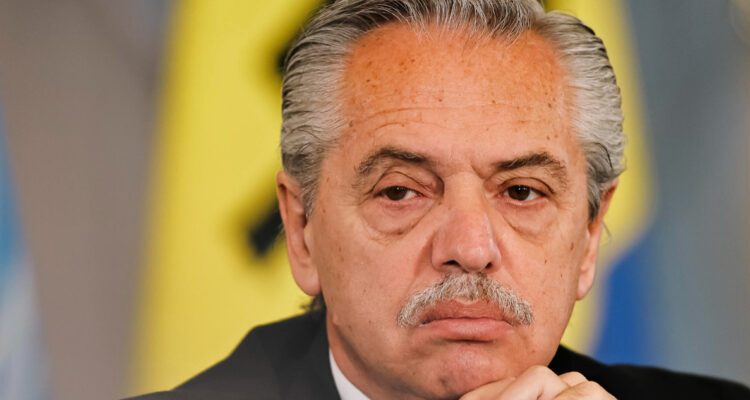 Efecto Fabiola Yáñez: Alberto Fernández renuncia a presidencia del Partido Justicialista de Aragentina