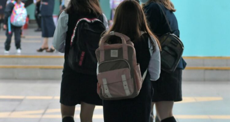 Indagan posible envenenamiento en colegio de La Serena: alumna habría alterado almuerzo de compañera