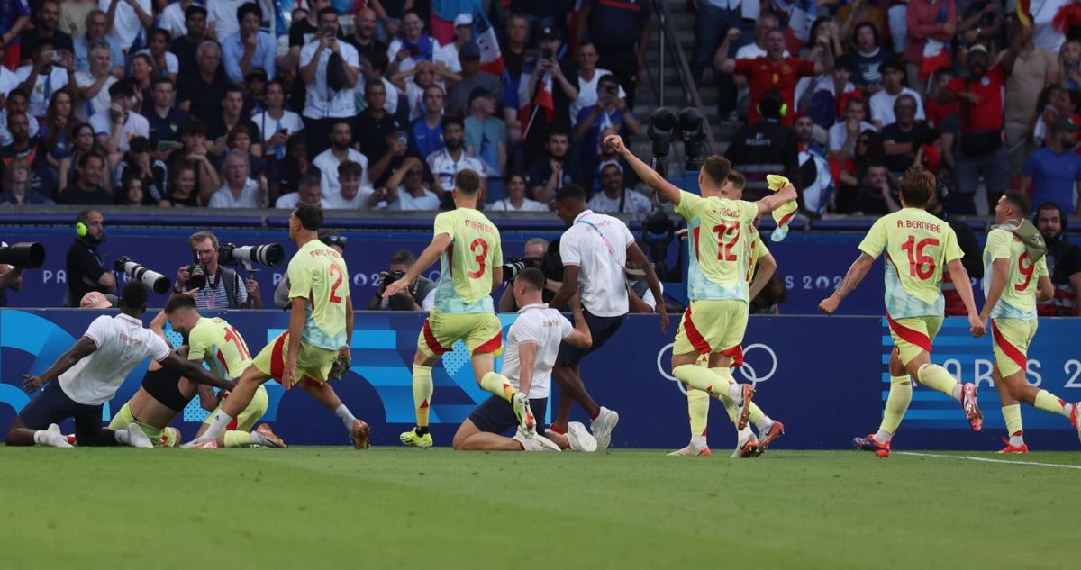 España derrotó a Francia en el duelo por la medalla de oro del fútbol masculino de los JJOO
