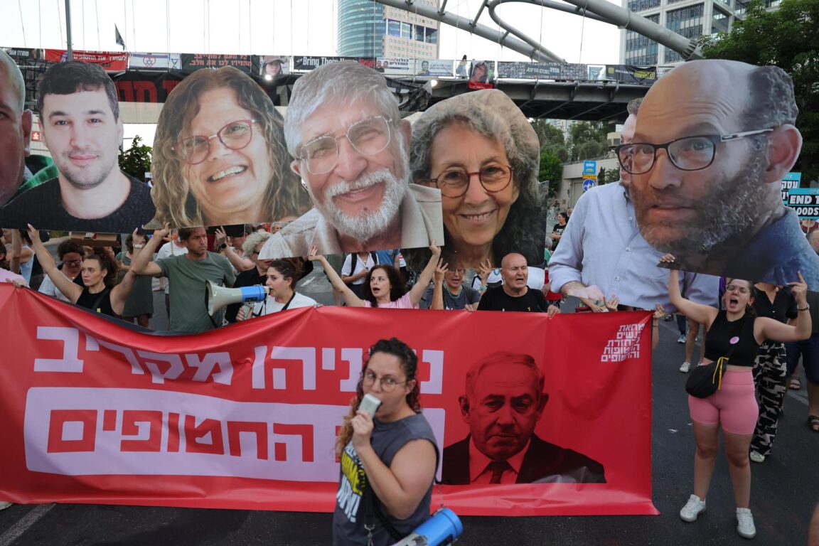 Las familias de los rehenes israelíes piden el fin de la guerra 