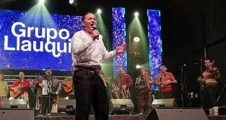 Folclorista apuñalado en el cuello en Quellón