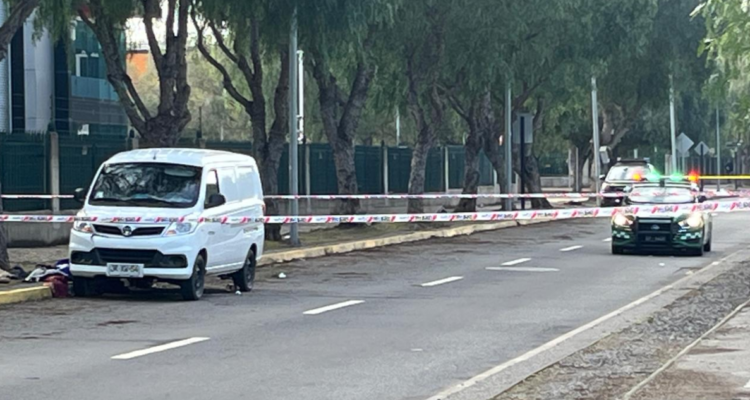 Joven mata a amigo adulto mayor en Pudahuel tras recibir amenaza de abuso sexual con un cuchillo